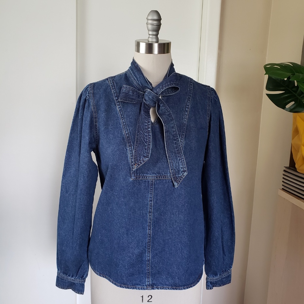 Steve Madden Denim Shirt Size Small NEW! - Picture 1 of 11